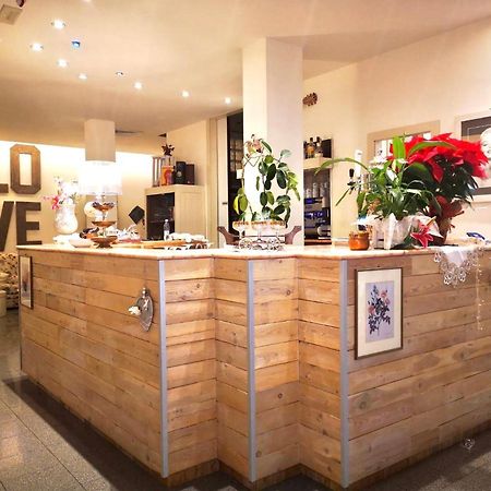 Hotel Garisenda B&B - In Centro A Riccione - Kültér fotó