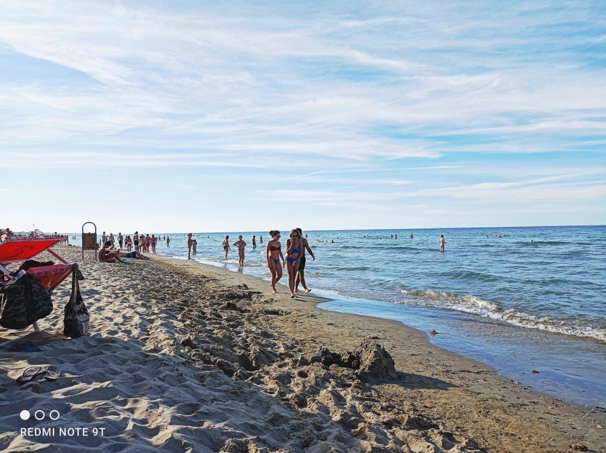 Hotel Garisenda B&B - In Centro A Riccione - Kültér fotó