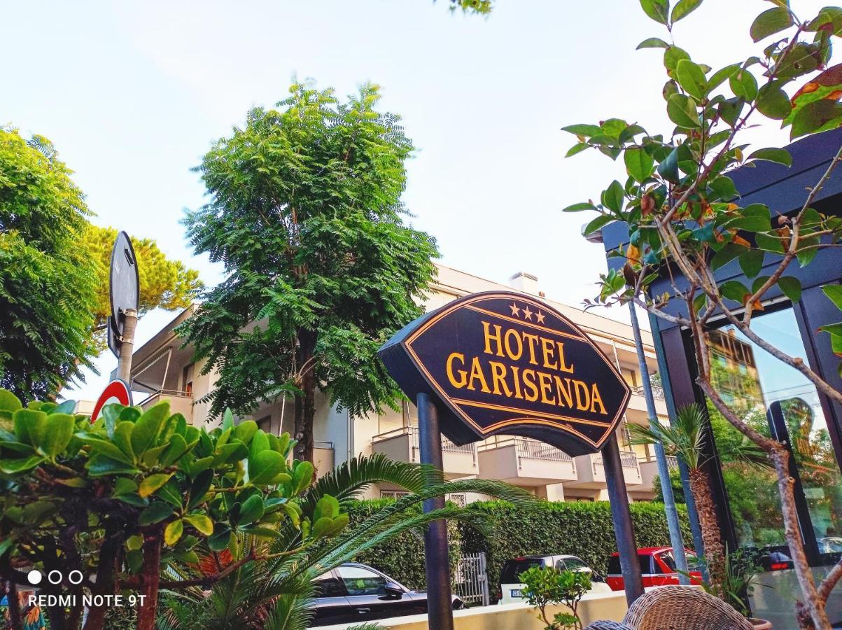 Hotel Garisenda B&B - In Centro A Riccione - Kültér fotó