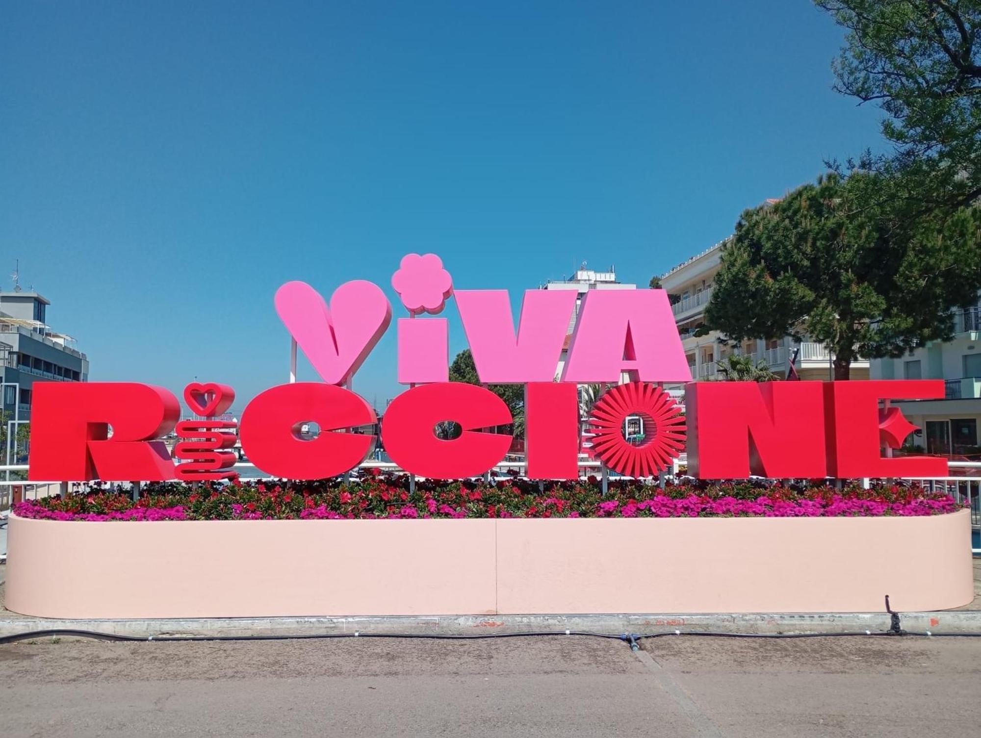 Hotel Garisenda B&B - In Centro A Riccione - Kültér fotó