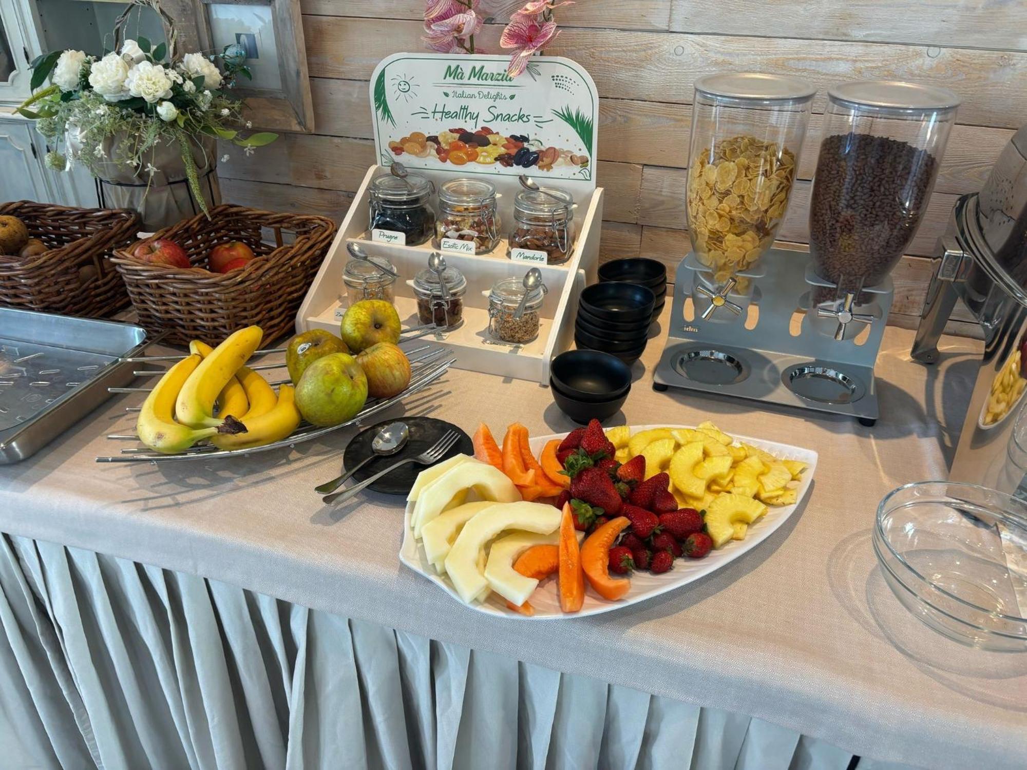 Hotel Garisenda B&B - In Centro A Riccione - Kültér fotó